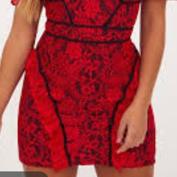 lace dress perfect for Valentine’s Day❤️ - Picture 2 of 6